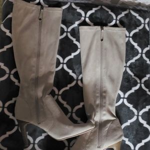 ISAAC MIZRAHI boots